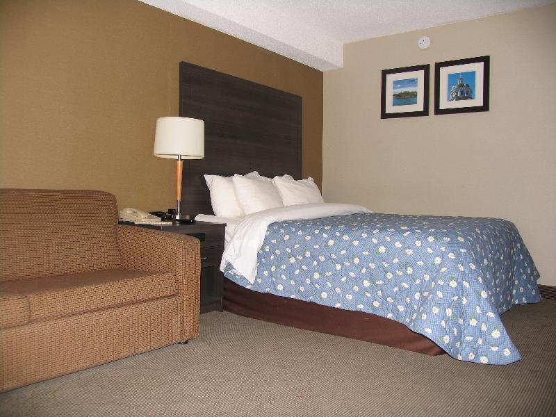 Motel Ramada By Wyndham Kingston Exterior foto